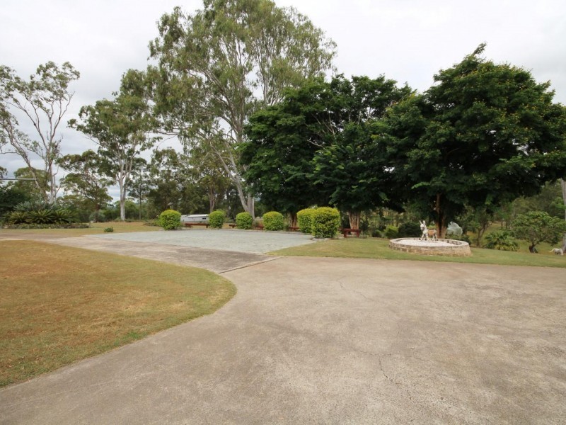 99 McIntosh Creek Road, Jones Hill QLD 4570