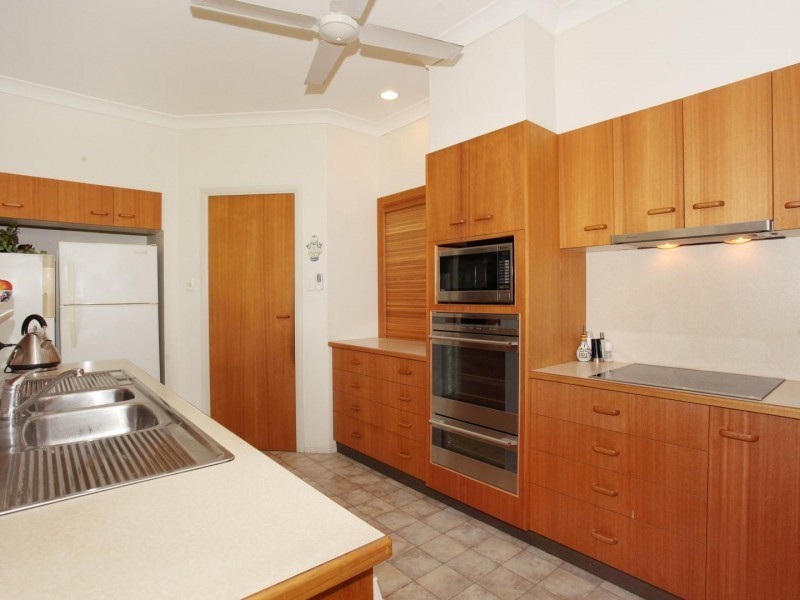 20 Mataranka Road, Veteran QLD 4570