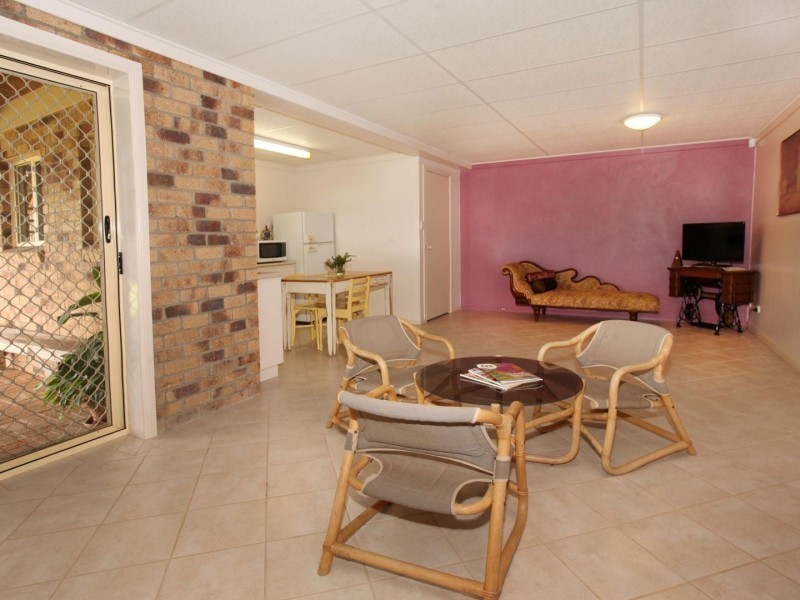 20 Mataranka Road, Veteran QLD 4570