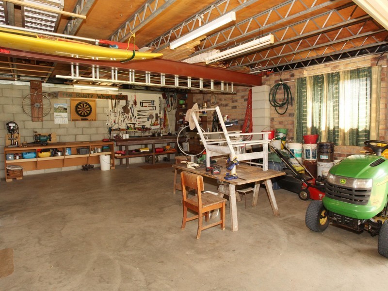 20 Mataranka Road, Veteran QLD 4570