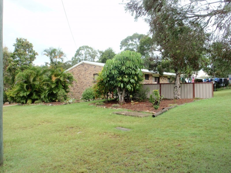 1 & 2/20 Withey Street, Southside QLD 4570