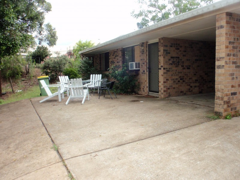 1 & 2/20 Withey Street, Southside QLD 4570