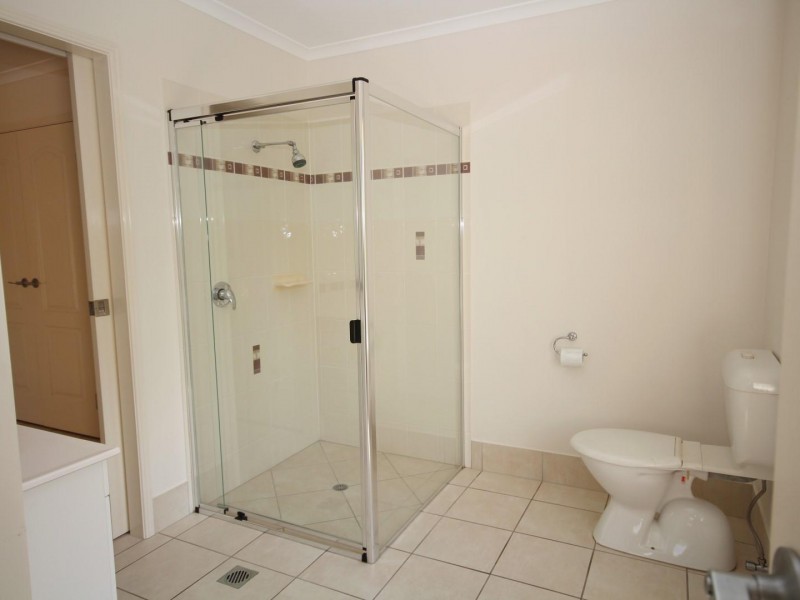 22 Jasmine Avenue, Southside QLD 4570