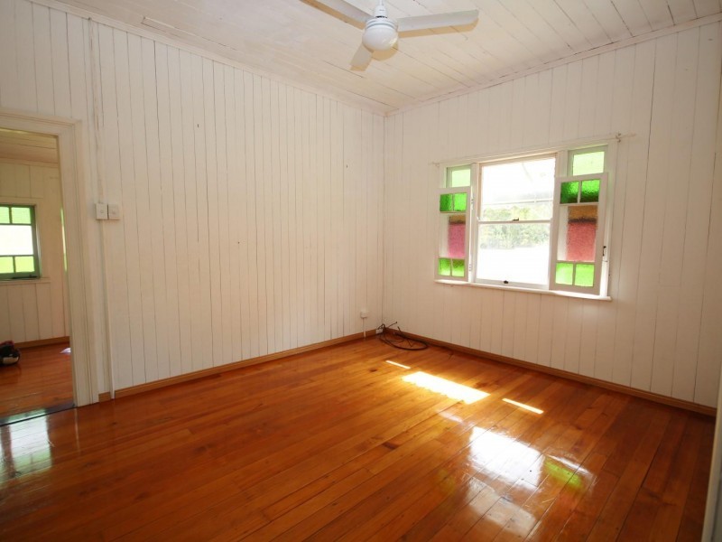 19 Edinburgh Court, East Deep Creek QLD 4570
