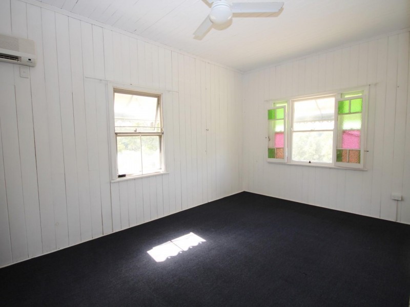 19 Edinburgh Court, East Deep Creek QLD 4570