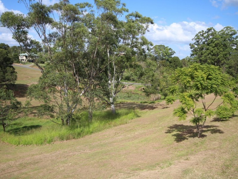 19 Edinburgh Court, East Deep Creek QLD 4570