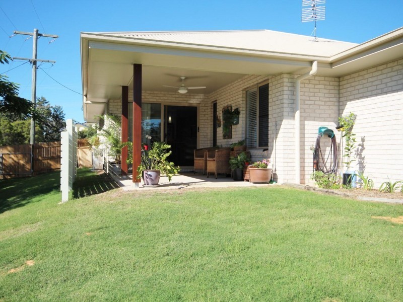 33 Watson Road, Southside QLD 4570