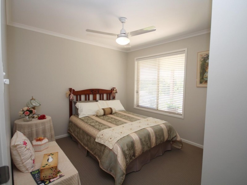 33 Watson Road, Southside QLD 4570