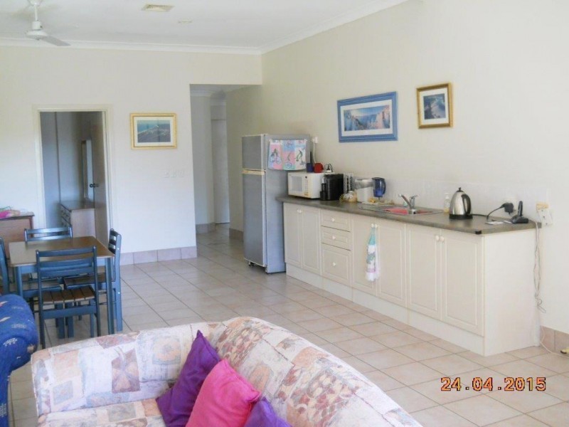 31 Bomburra Court, Rainbow Beach QLD 4581