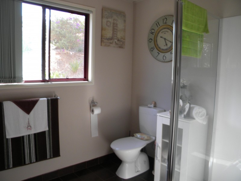 9 Serena Court, Monkland QLD 4570