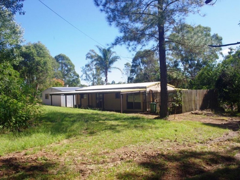 137 Boyle Road, The Palms QLD 4570