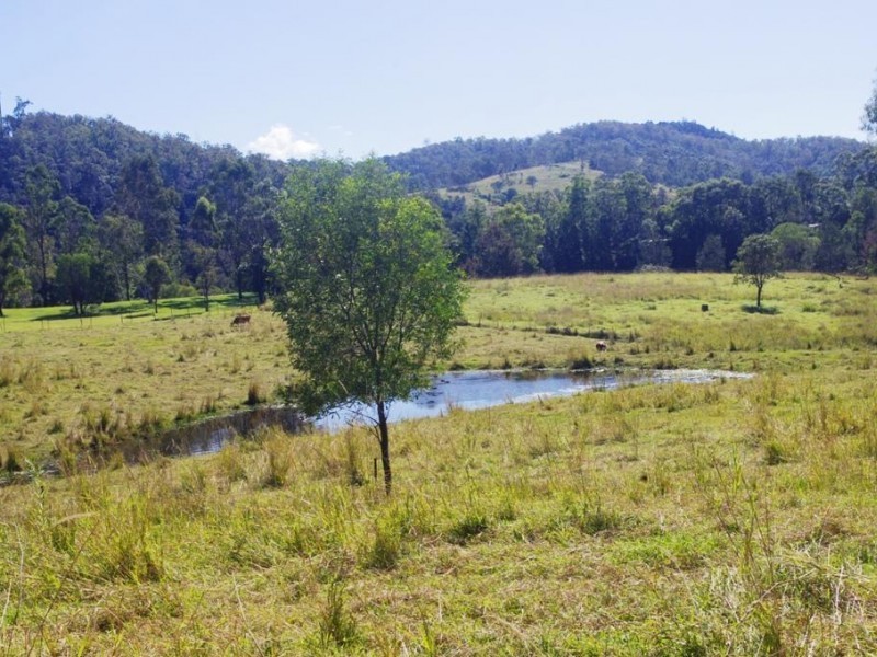 137 Boyle Road, The Palms QLD 4570