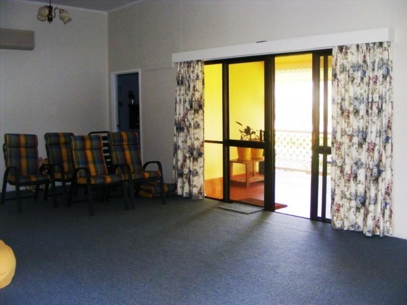66 Parallel Road, Wooroolin QLD 4608