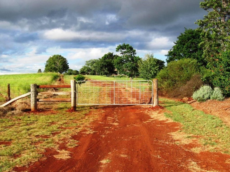 66 Parallel Road, Wooroolin QLD 4608