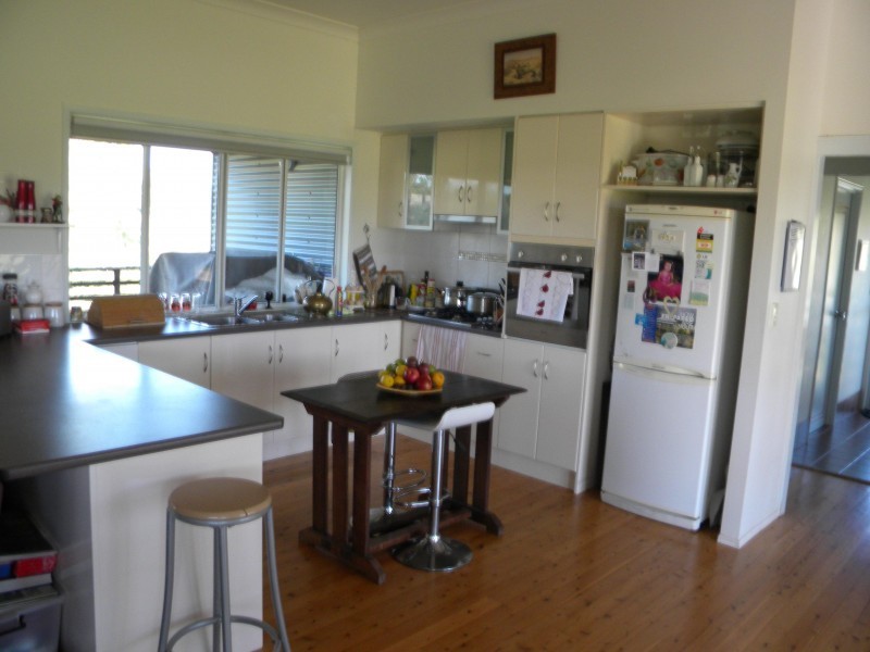 38 Chamberlain St, Woolooga QLD 4570
