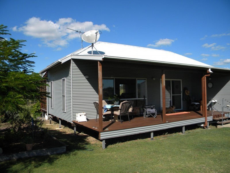 38 Chamberlain St, Woolooga QLD 4570