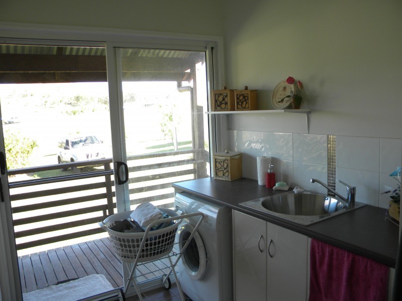 38 Chamberlain St, Woolooga QLD 4570