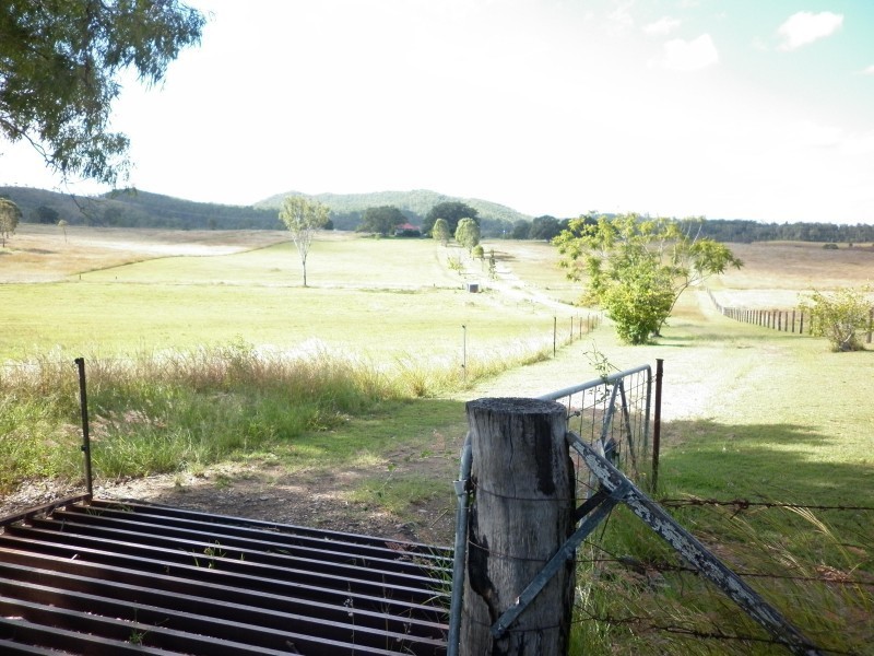 5289 Brooweena Woolooga Rd, Woolooga QLD 4570