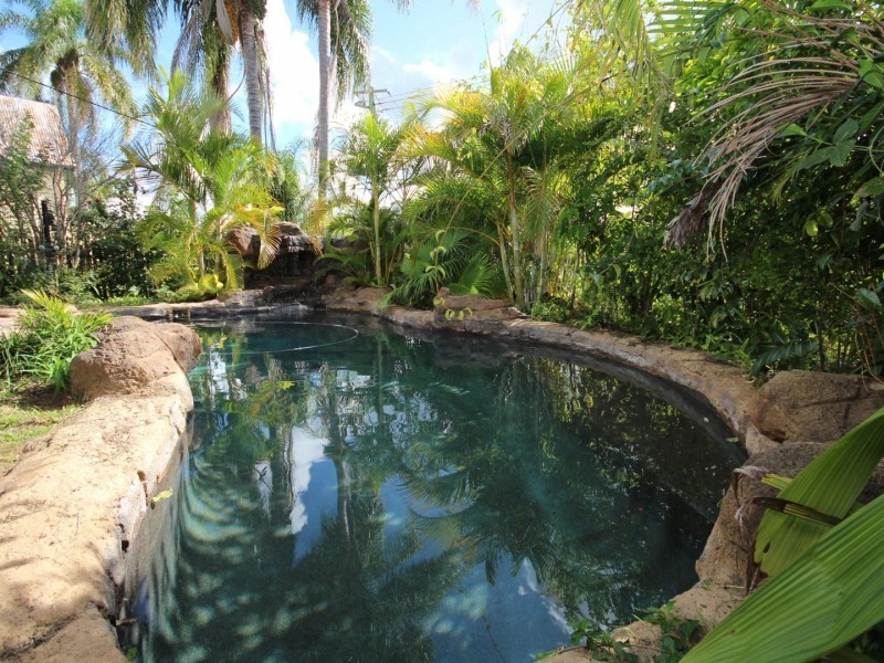 11 Crescent Road, Gympie QLD 4570