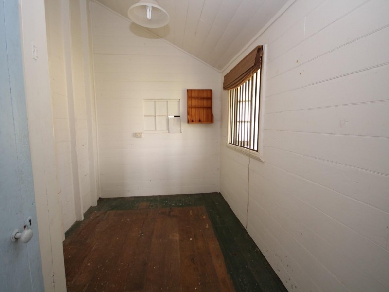 11 Crescent Road, Gympie QLD 4570