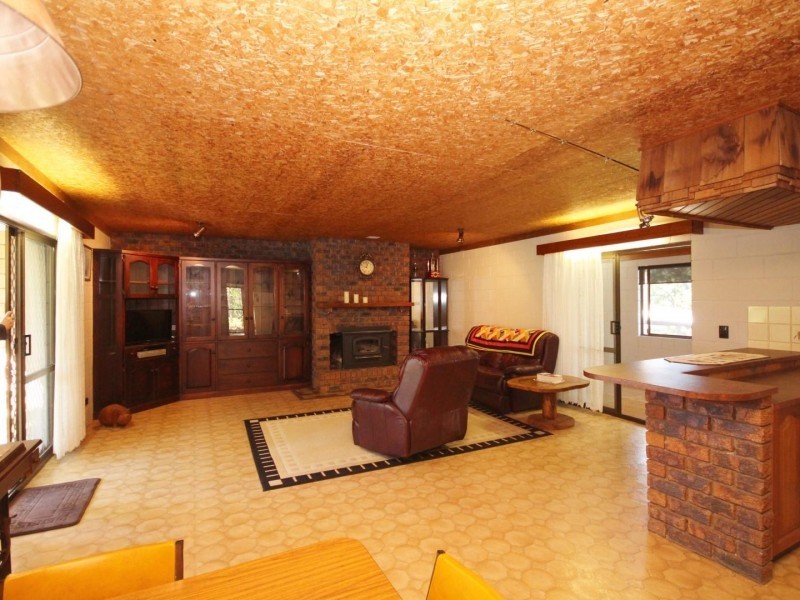 22 Van Doren Road, Southside QLD 4570