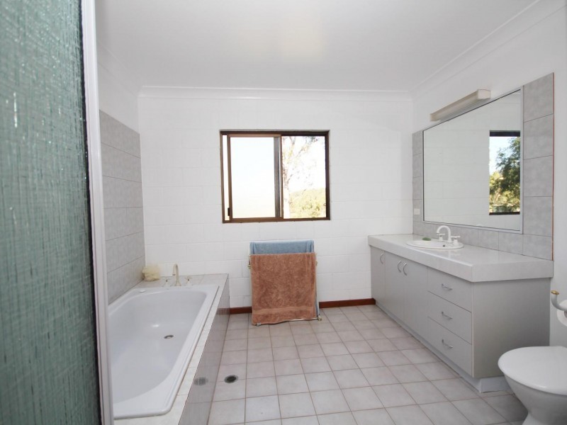 22 Van Doren Road, Southside QLD 4570