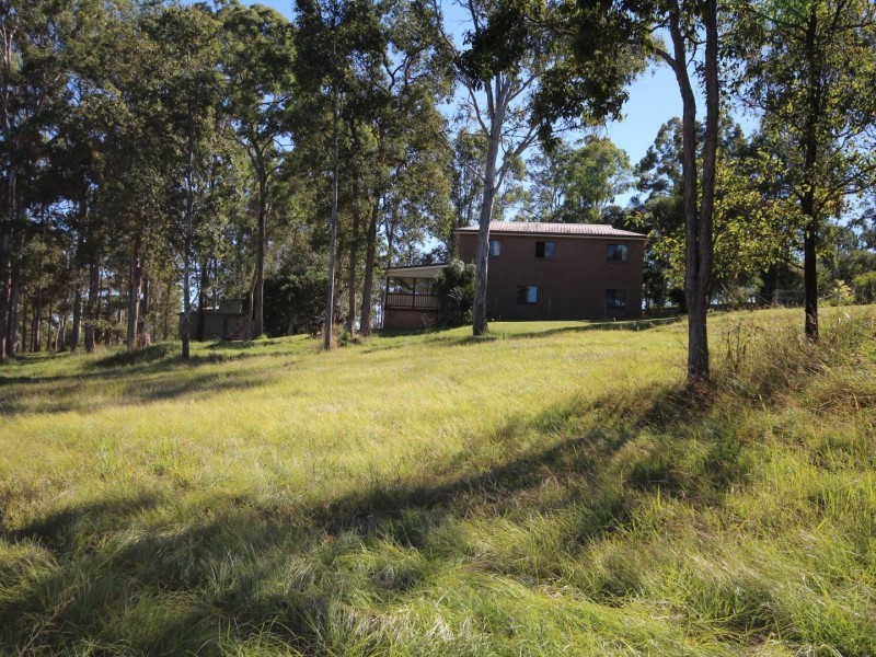 22 Van Doren Road, Southside QLD 4570