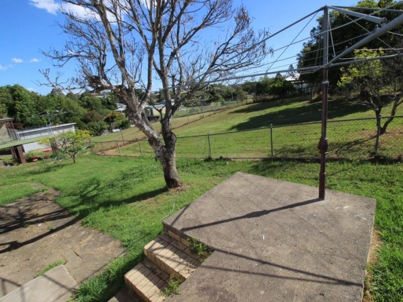 58 Henry Street, Gympie QLD 4570
