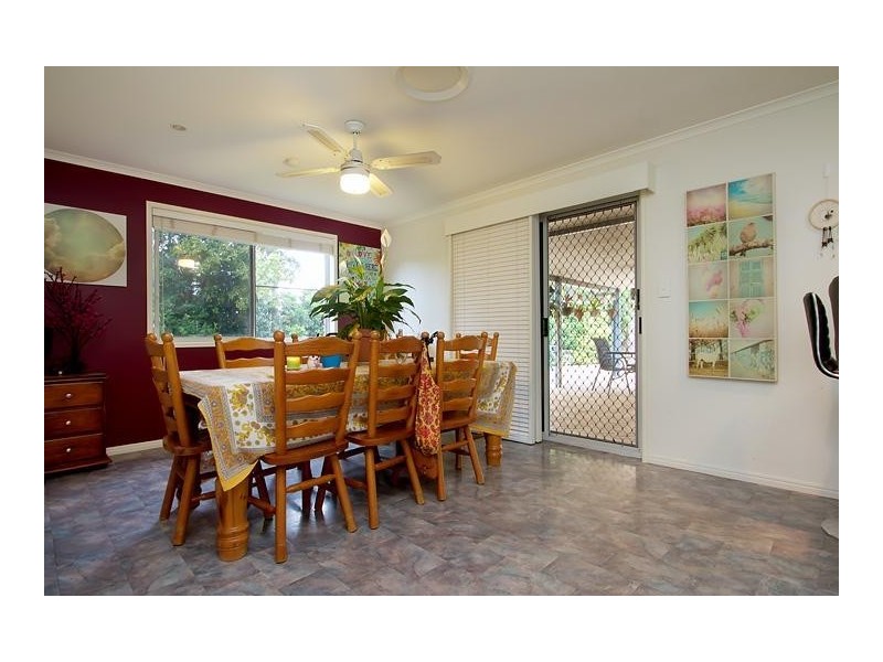 119 Groundwater Rd, Southside QLD 4570