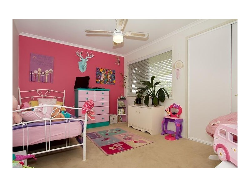 119 Groundwater Rd, Southside QLD 4570