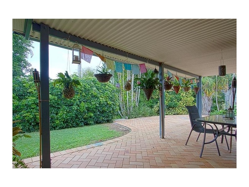 119 Groundwater Rd, Southside QLD 4570