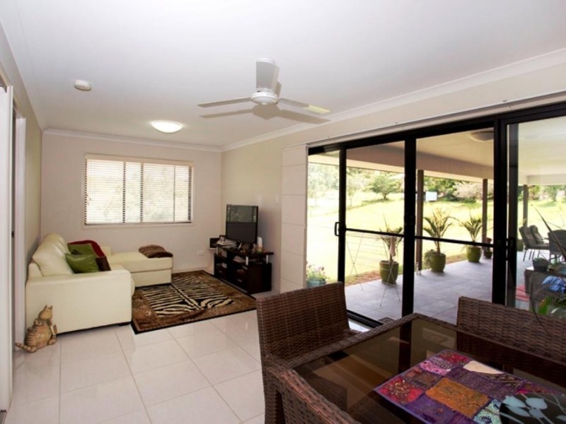15A Wacal Road, Mothar Mountain QLD 4570