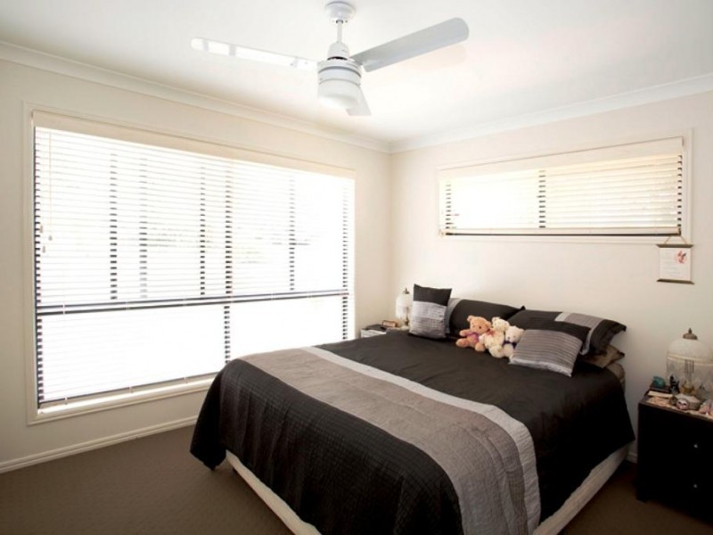 15A Wacal Road, Mothar Mountain QLD 4570