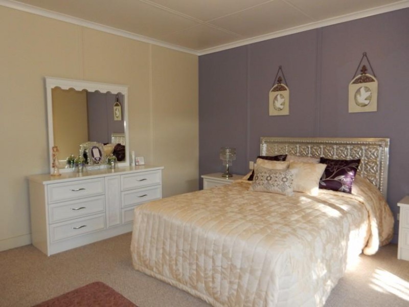 1 Theebine Road, Theebine QLD 4570