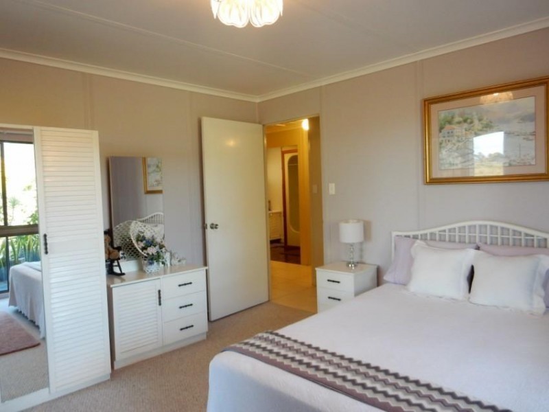 1 Theebine Road, Theebine QLD 4570