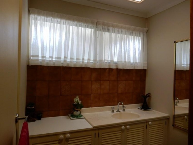 1 Theebine Road, Theebine QLD 4570