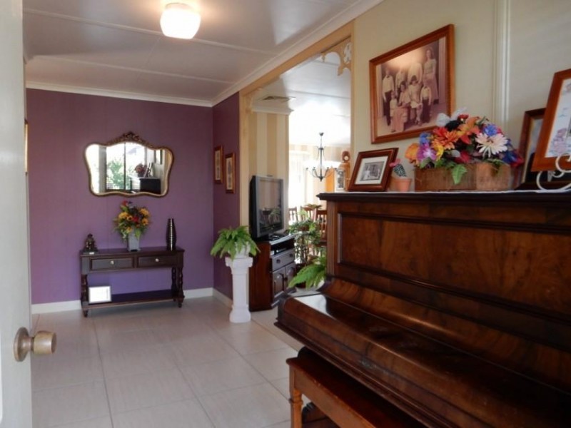 1 Theebine Road, Theebine QLD 4570