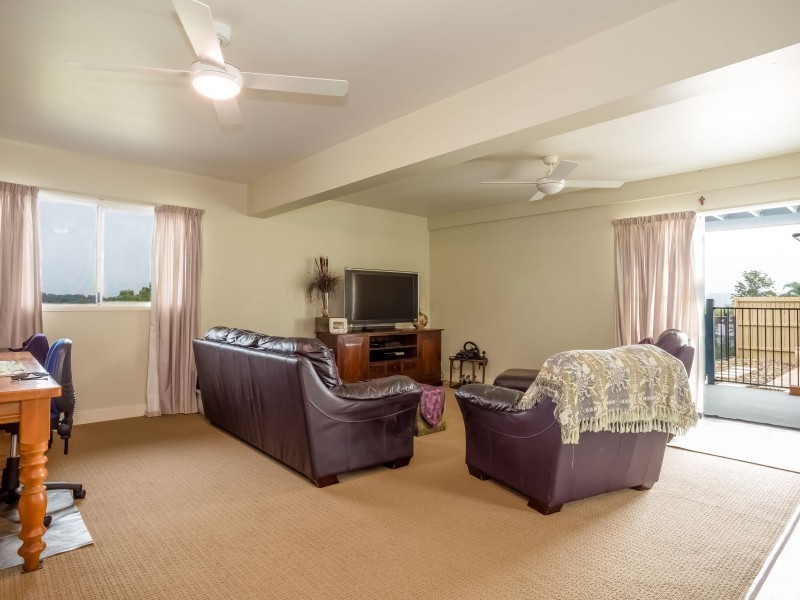 17 Hall Lane, Gympie QLD 4570