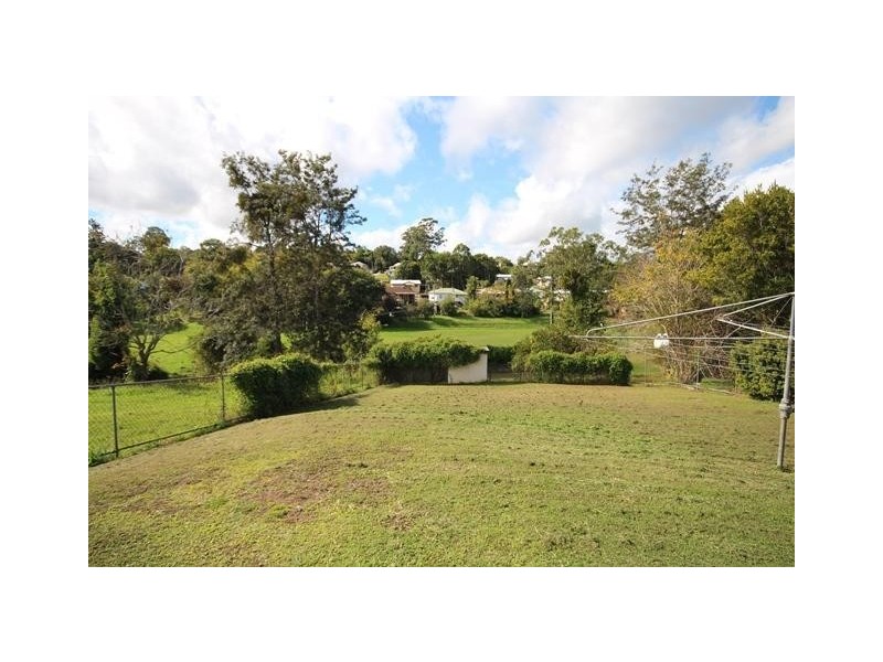 48 Hilton Road, Gympie QLD 4570