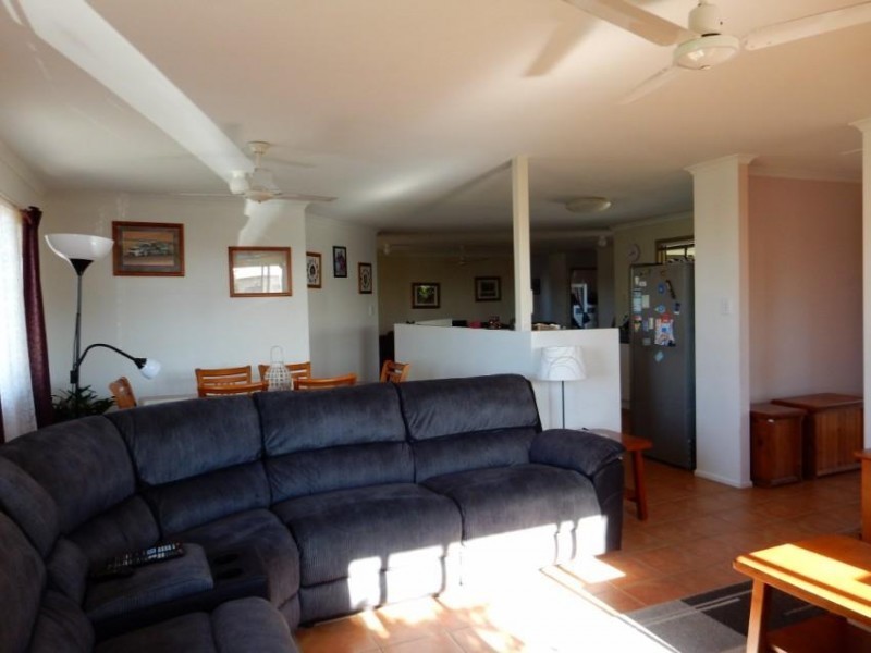 19 Mariposa Place, Cooloola Cove QLD 4580