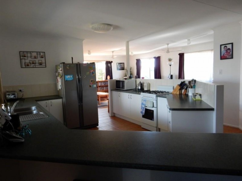 19 Mariposa Place, Cooloola Cove QLD 4580