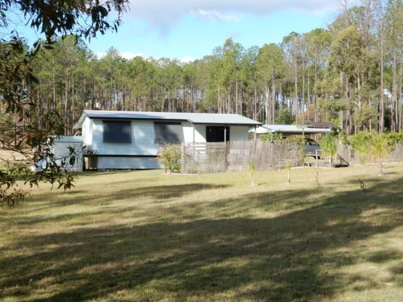 121 Arborcrescent Road, Glenwood QLD 4570
