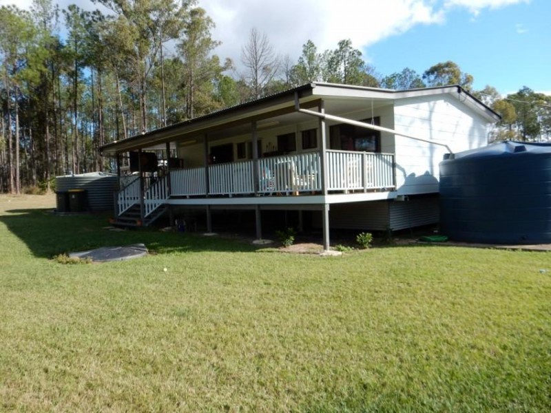 121 Arborcrescent Road, Glenwood QLD 4570