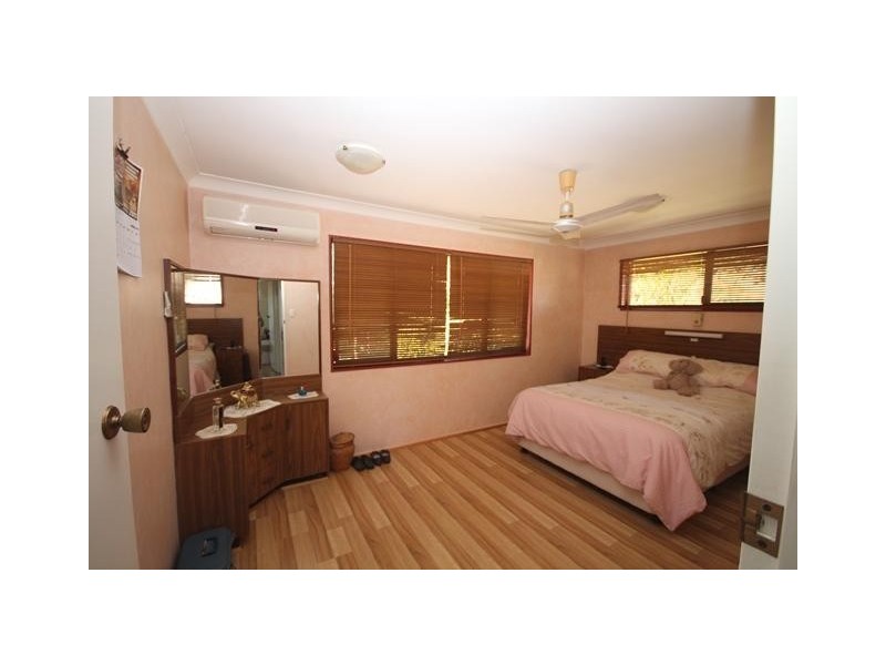 6 Dowling Road, Monkland QLD 4570