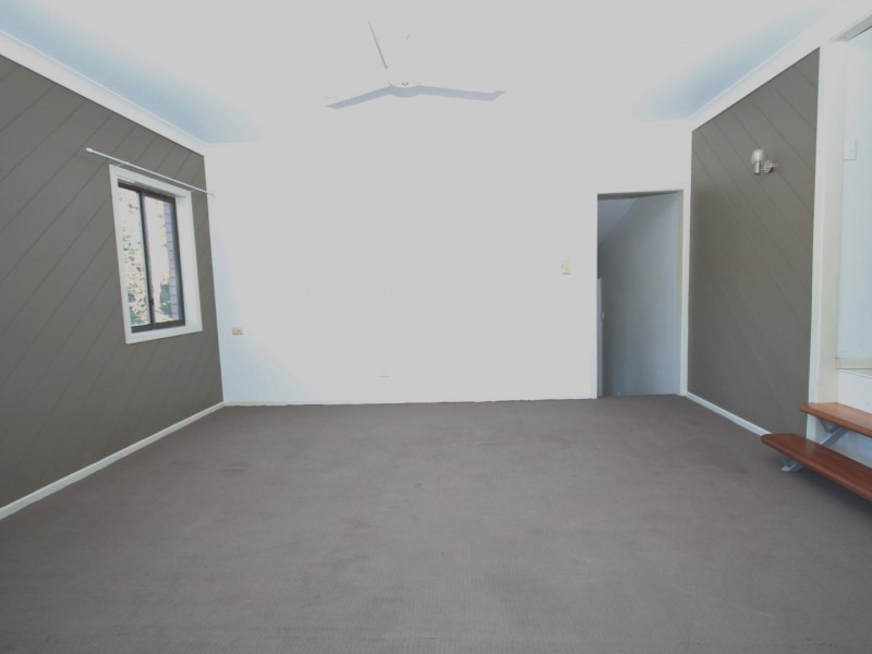 18 Beresford Crescent, Gympie QLD 4570