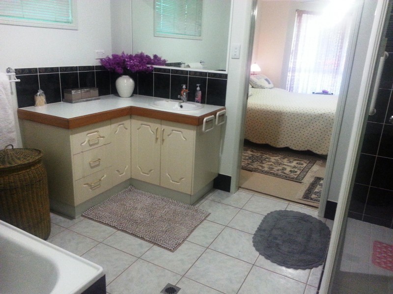 14 Price Street, Tiaro QLD 4650