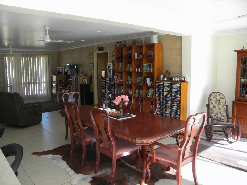 2423 Bauple Woolooga Rd, Miva QLD 4570