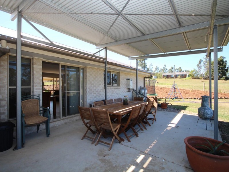 86 Boyle Road, The Palms QLD 4570