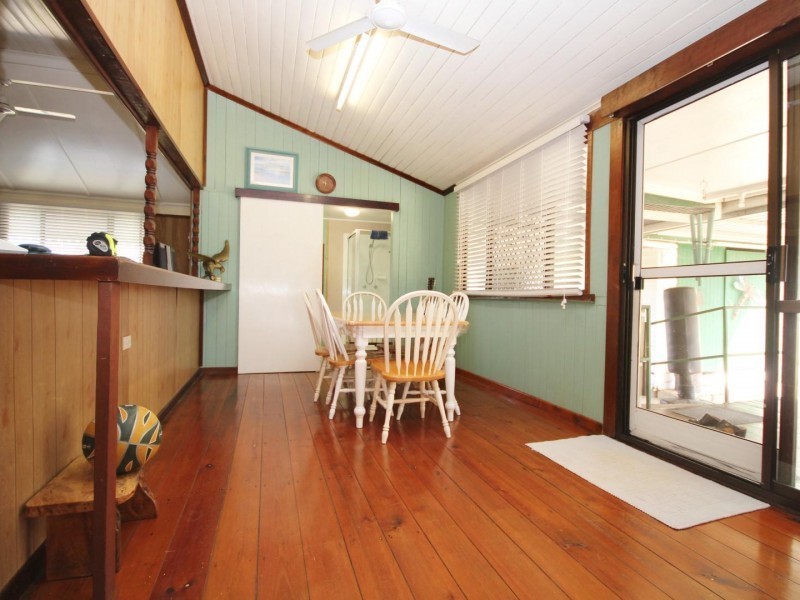 6 Friske Road, Victory Heights QLD 4570