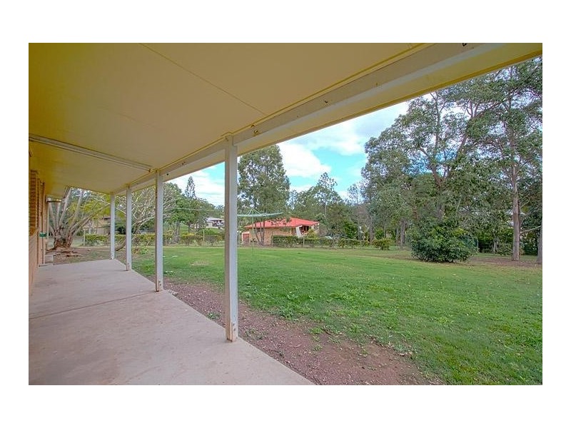 58  Watson Rd, Southside QLD 4570